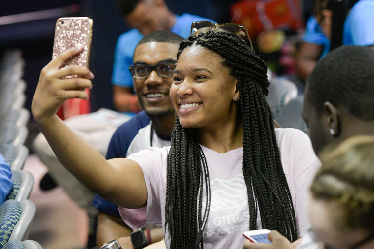 2 Club teens taking a selfie at Keystone Conference