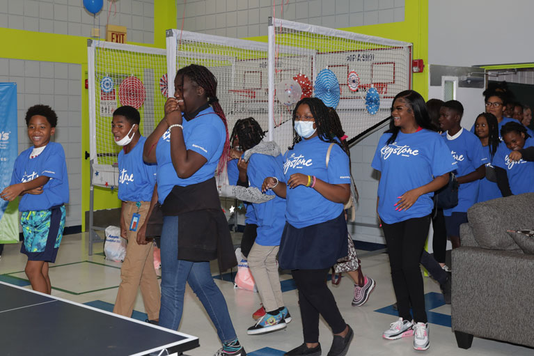Aaron's renovation: Club teens seeing renovation