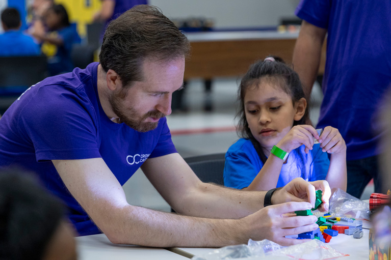 Club kid and Crown Castle volunteer